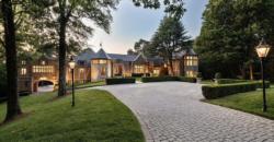 English Tudor near Atlanta in Sandy Springs